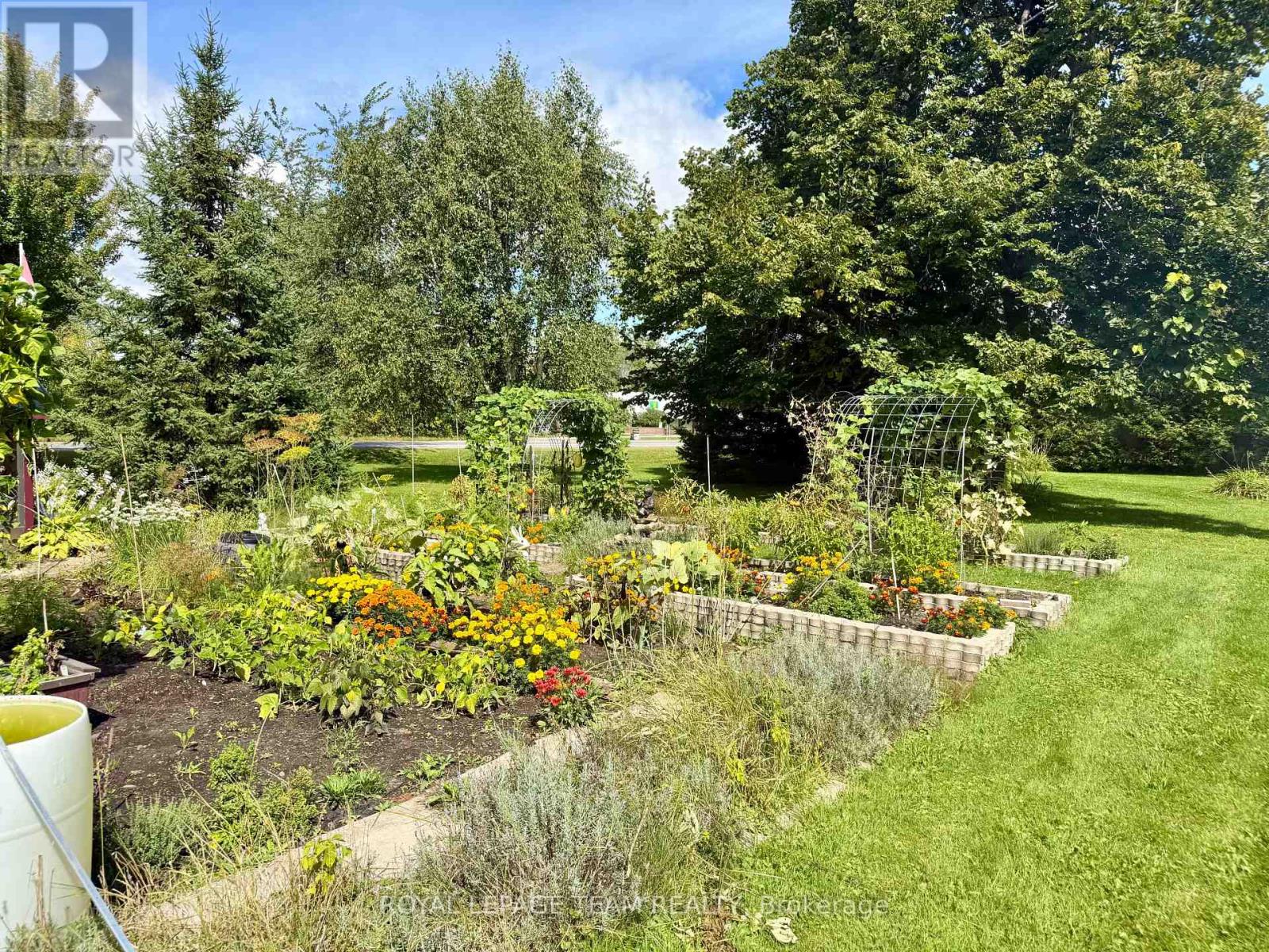 670 Van Buren Street, North Grenville, Ontario  K0G 1J0 - Photo 34 - X13768498