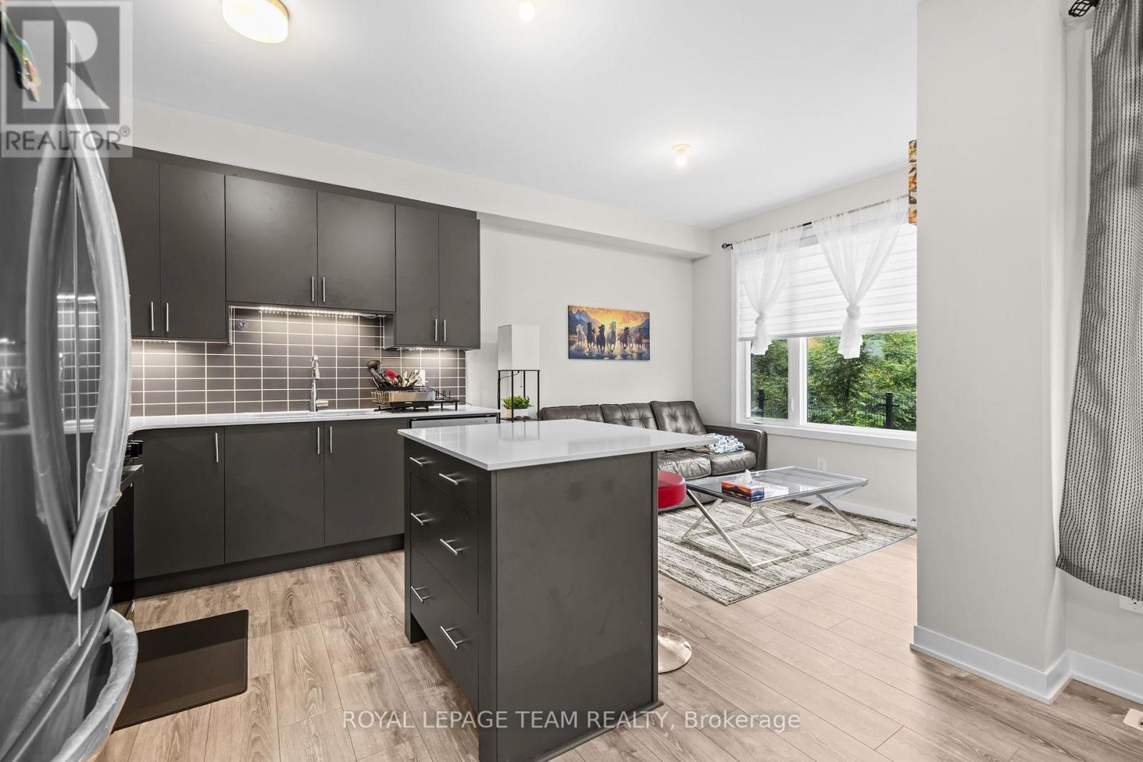 708 Expansion Road, Ottawa, Ontario  K2J 7G4 - Photo 4 - X13768524