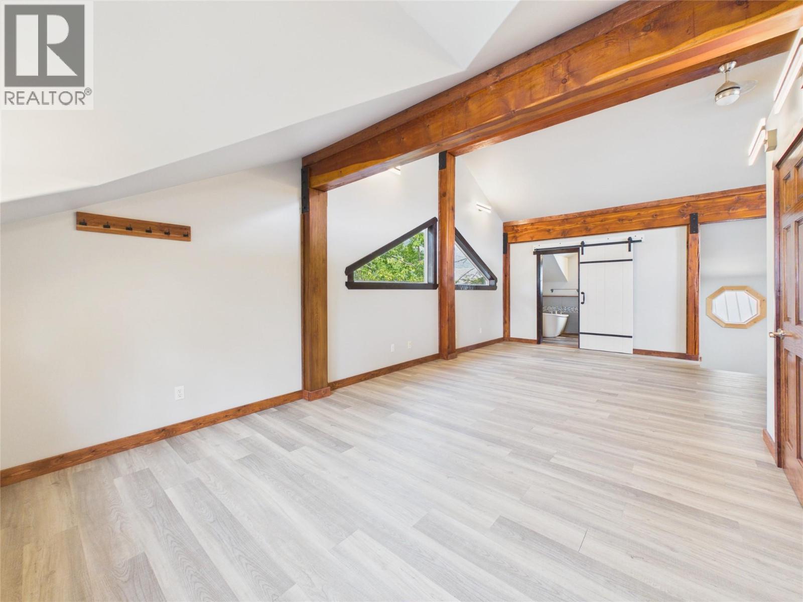 1401 8th Avenue, Fernie, British Columbia V0B 1M0 - Photo 27 - 10399422