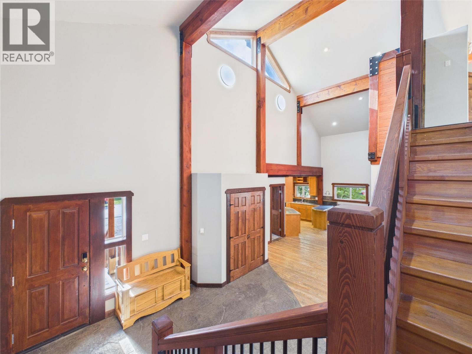 1401 8th Avenue, Fernie, British Columbia V0B 1M0 - Photo 21 - 10399422