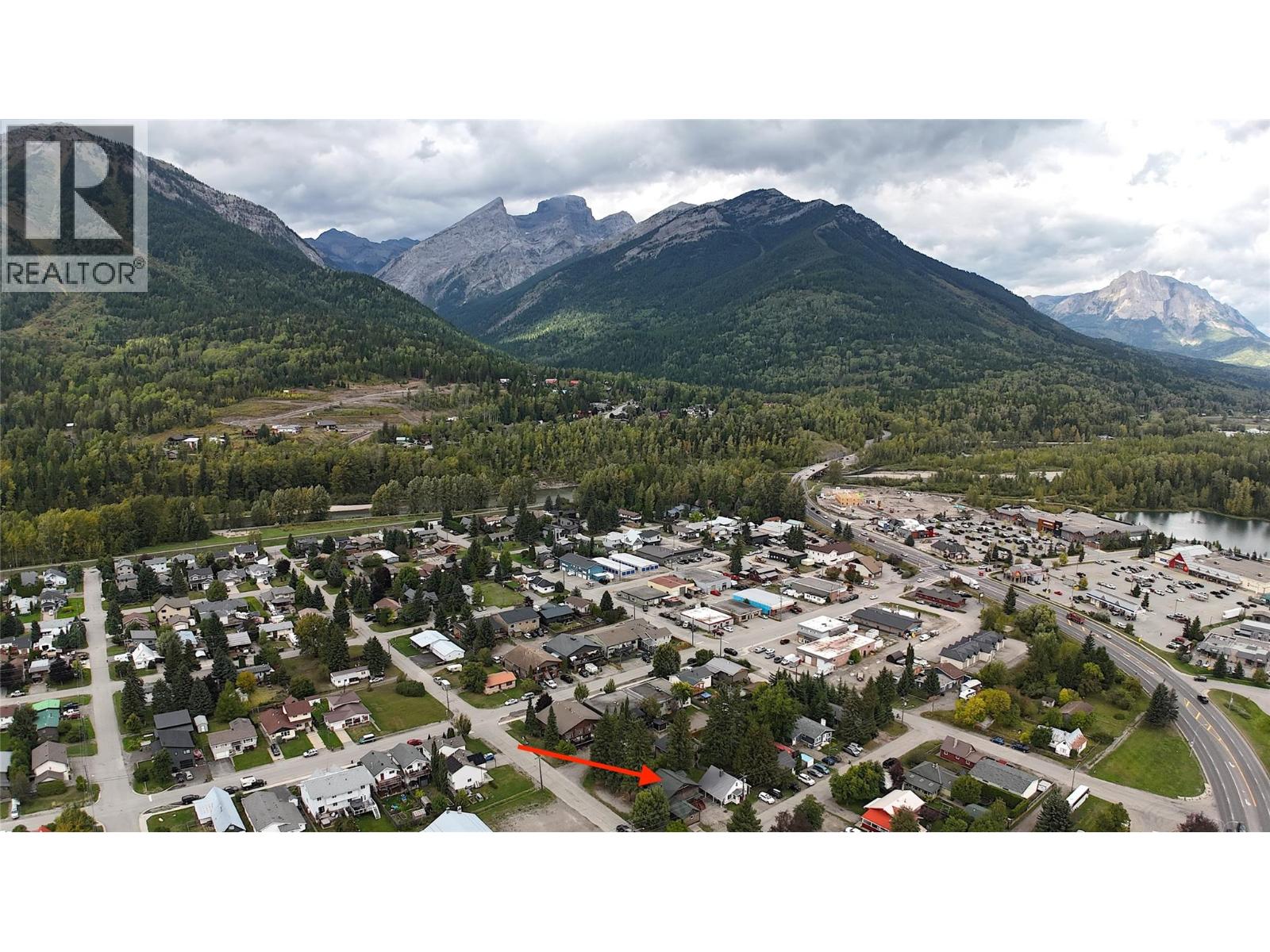 1401 8th Avenue, Fernie, British Columbia V0B 1M0 - Photo 48 - 10399422