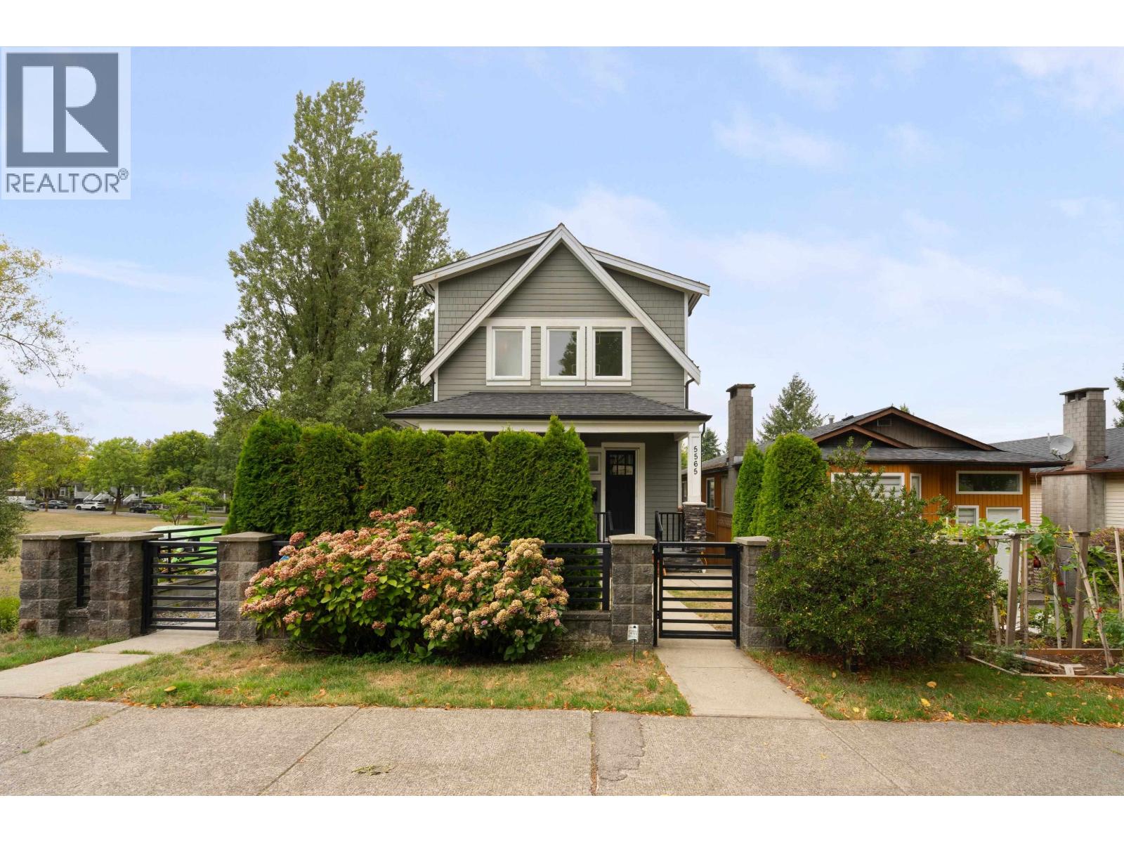 5565 DUNDEE STREET, vancouver, British Columbia