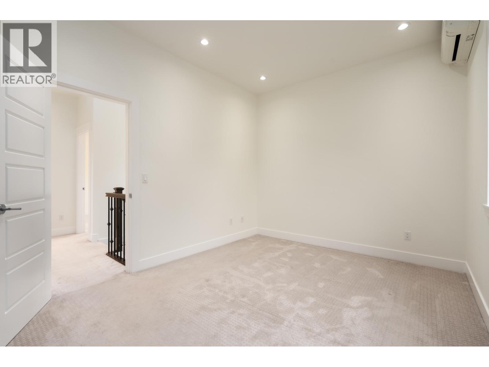 5565 Dundee Street, Vancouver, British Columbia  V5R 3T8 - Photo 16 - R3163918
