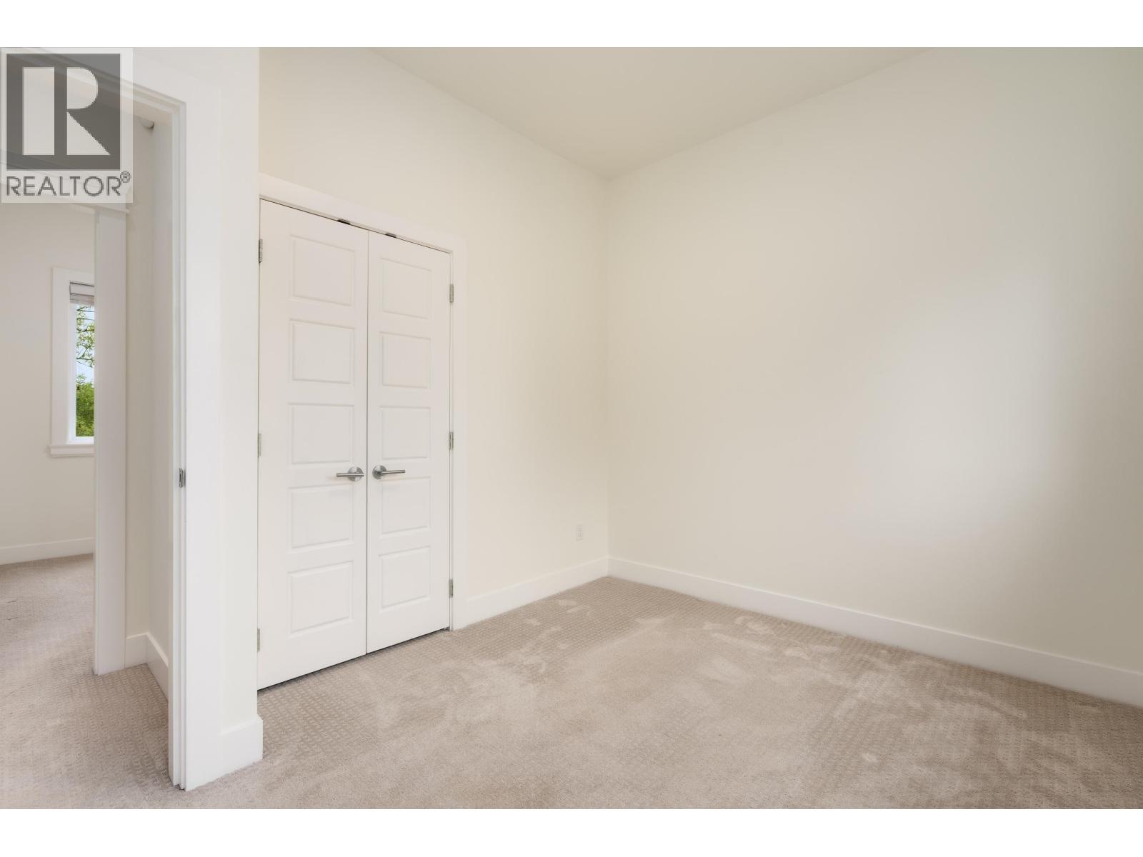 5565 Dundee Street, Vancouver, British Columbia  V5R 3T8 - Photo 22 - R3163918
