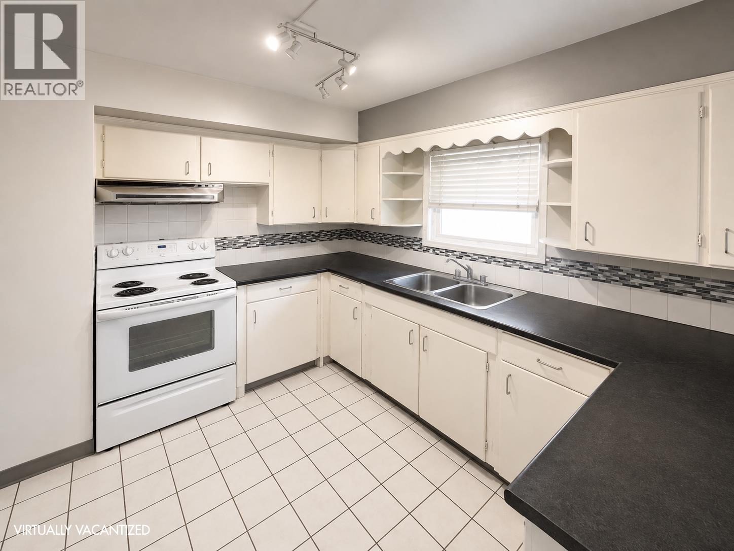 3144 E 18th Avenue, Vancouver, British Columbia  V5M 2R5 - Photo 4 - R3163926