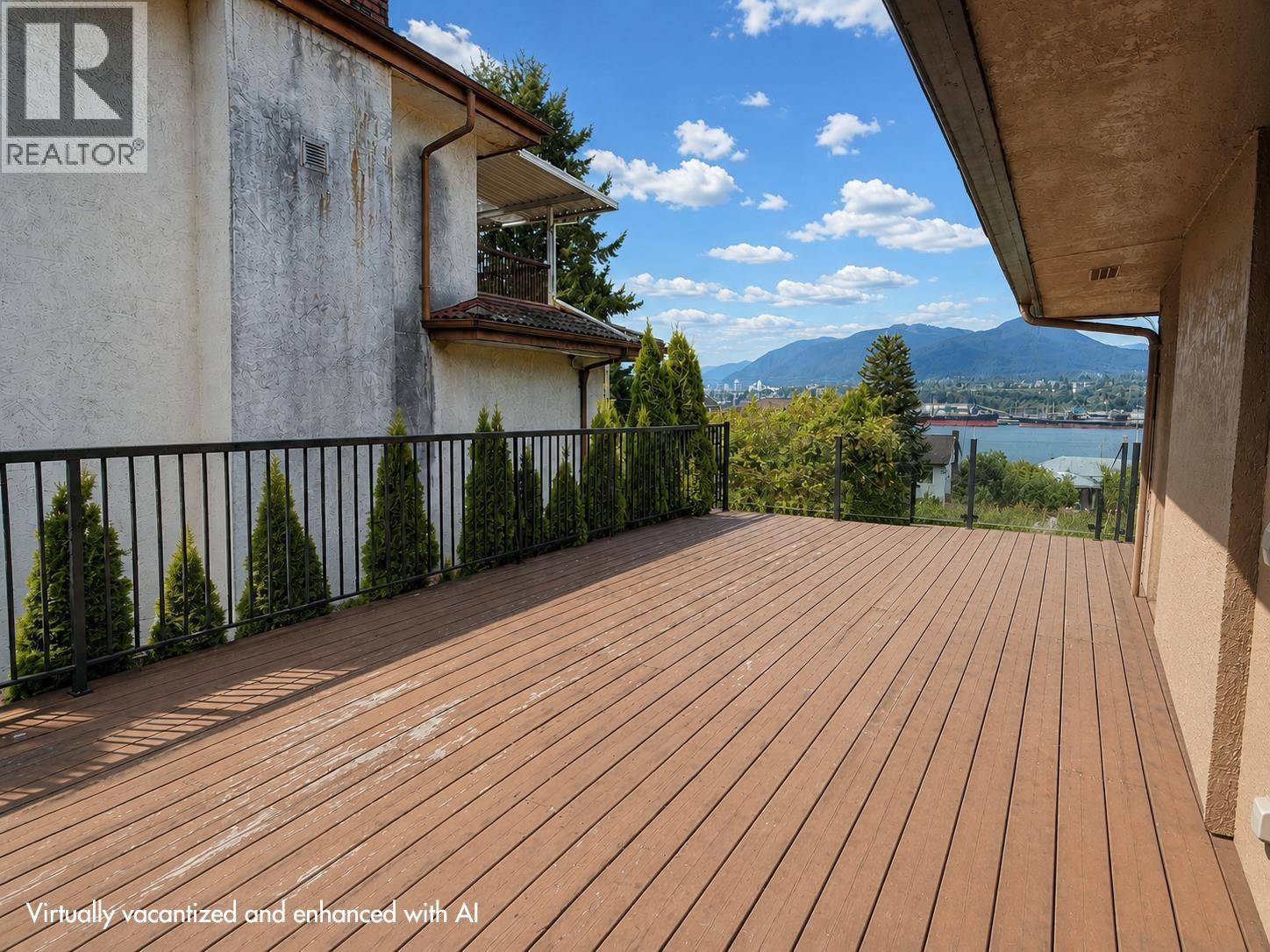 2576 Wall Street, Vancouver, British Columbia  V5K 1A5 - Photo 24 - R3163937
