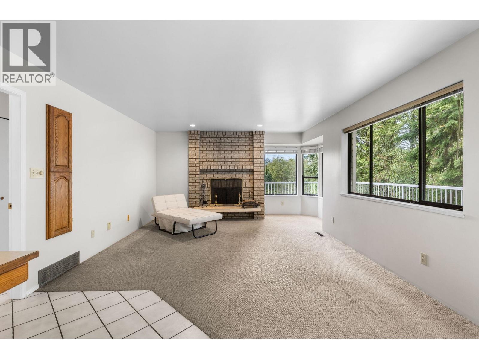 5858 Baffin Place, Burnaby, British Columbia  V5H 3S8 - Photo 9 - R3163947