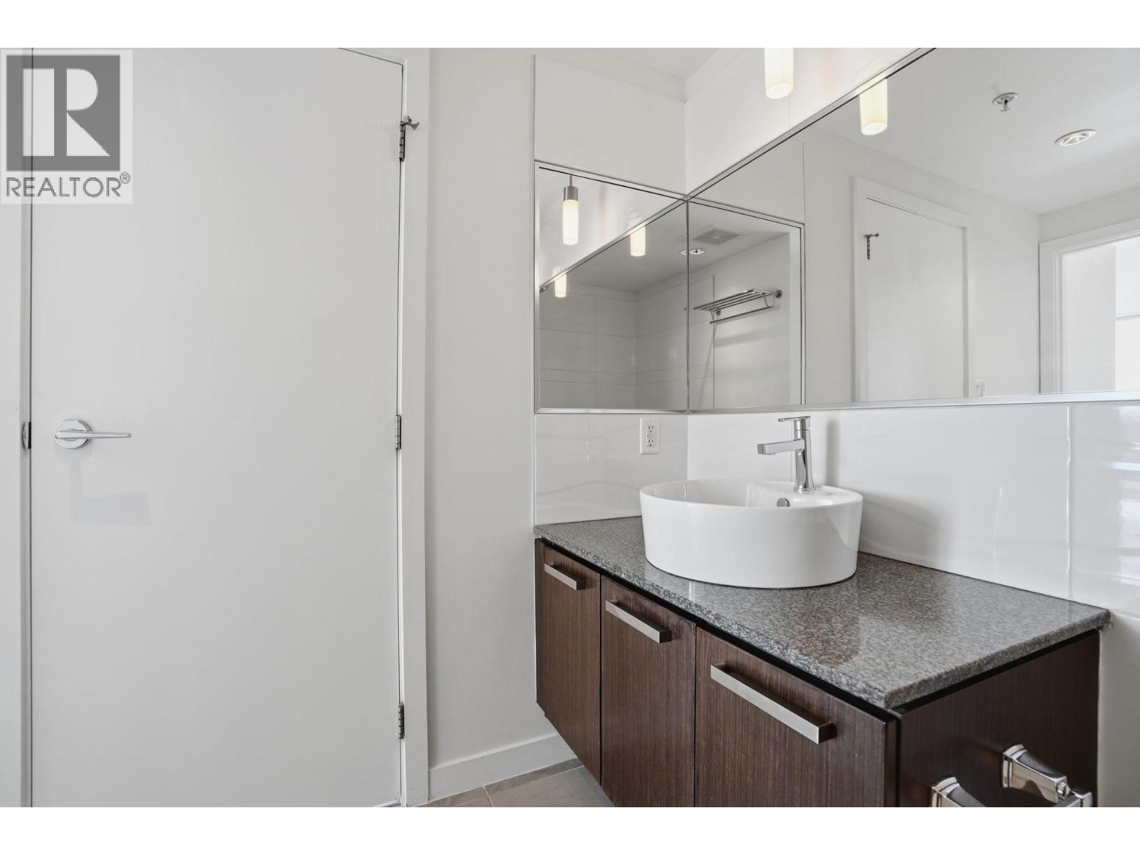 2805 2980 Atlantic Avenue, Coquitlam, British Columbia  V3B 0G2 - Photo 17 - R3163968