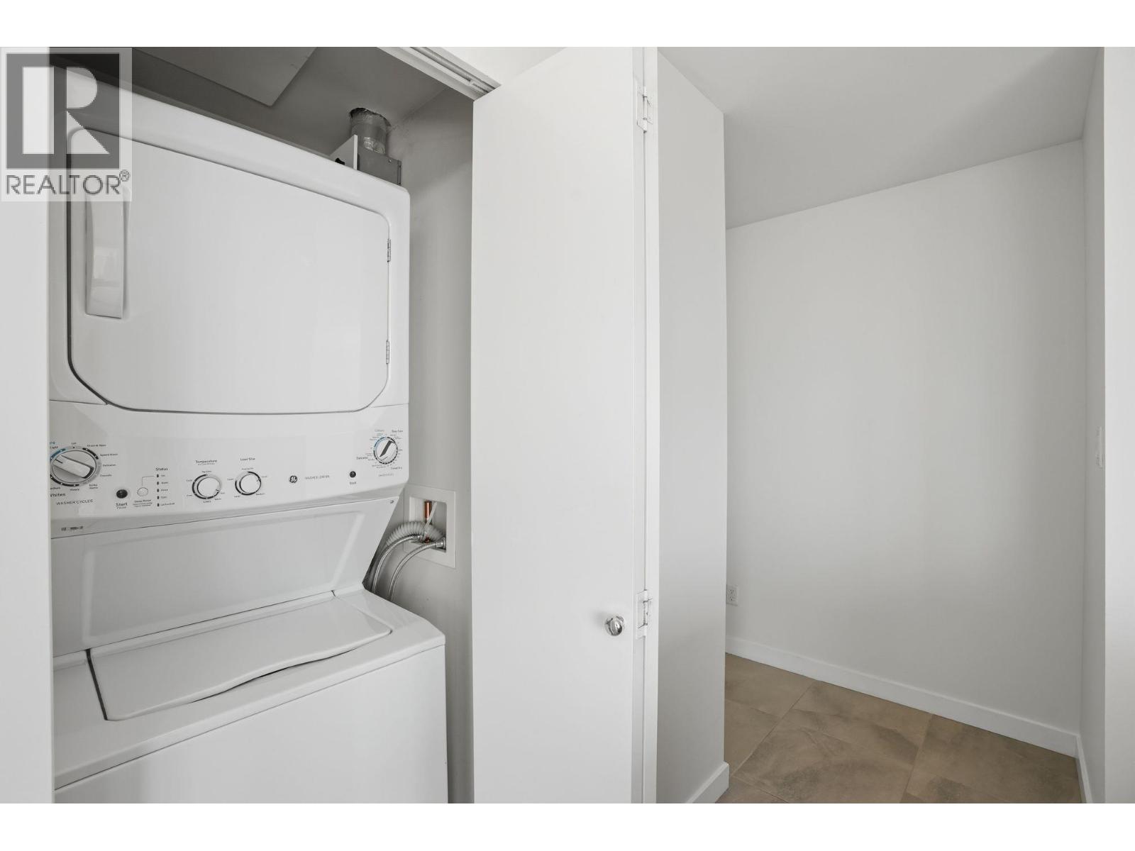 2805 2980 Atlantic Avenue, Coquitlam, British Columbia  V3B 0G2 - Photo 18 - R3163968