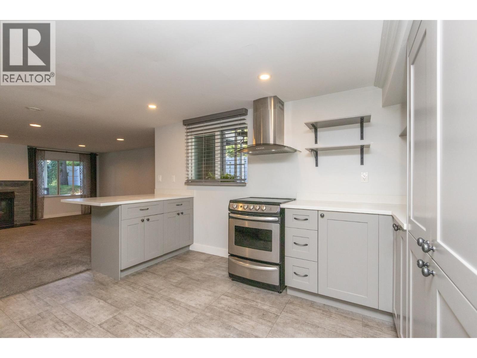 Suite 2673 Woodbine Drive, North Vancouver, British Columbia  V7R 2R7 - Photo 11 - R3163977