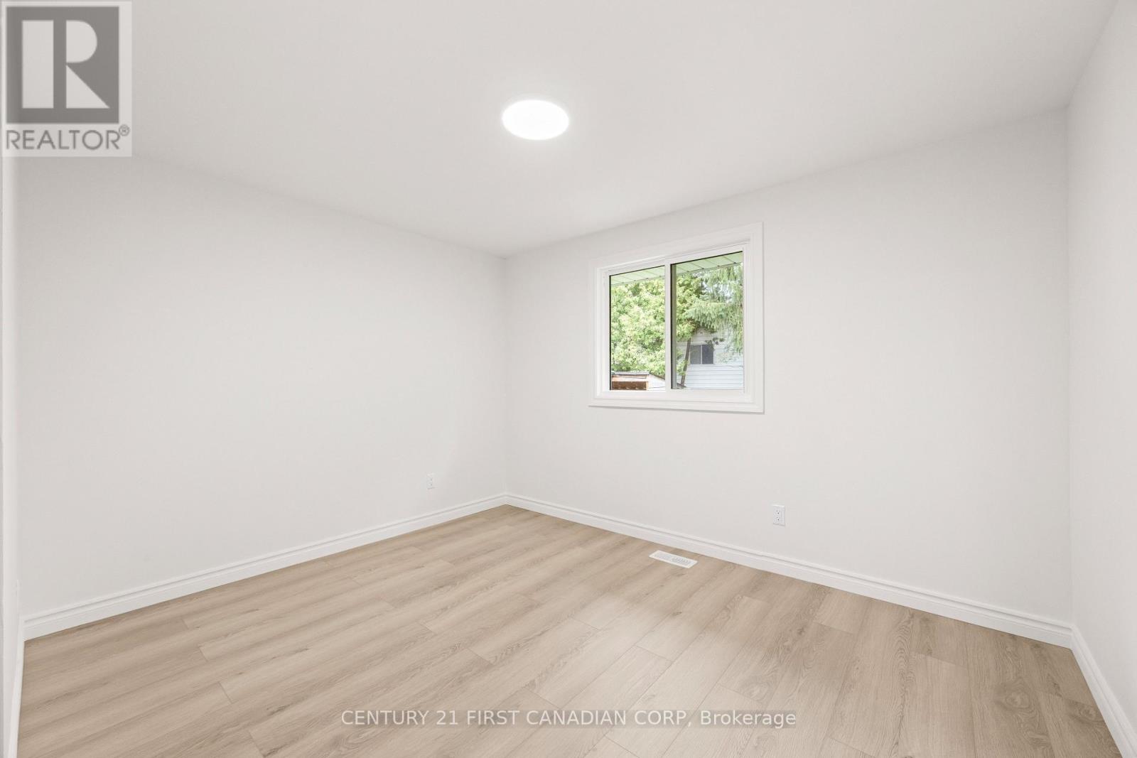 1642 Aldersbrook Road, London North, Ontario  N6G 2Z5 - Photo 10 - X13768178