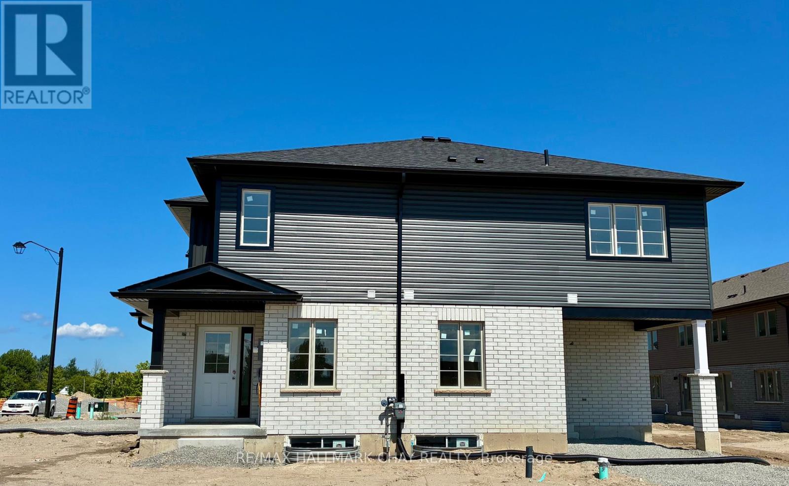 23 Strath Crescent, Springwater (Elmvale), Ontario  L0L 1P0 - Photo 2 - S13768396