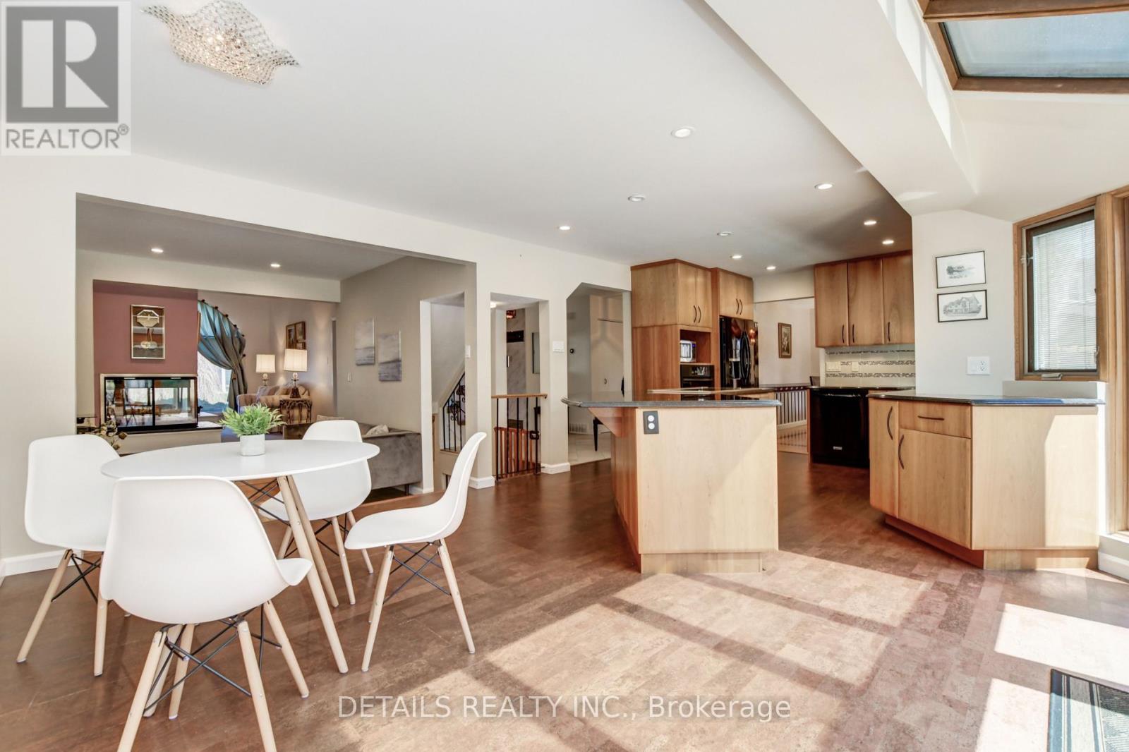 4388 Whittaker Crescent, Ottawa, Ontario  K1B 4P2 - Photo 4 - X13766688
