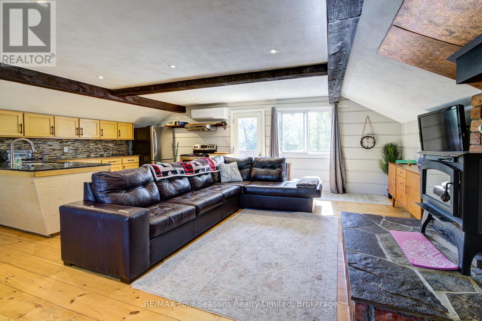 126 Martin Grove N, Blue Mountains, Ontario  L9Y 0N5 - Photo 13 - X13768476