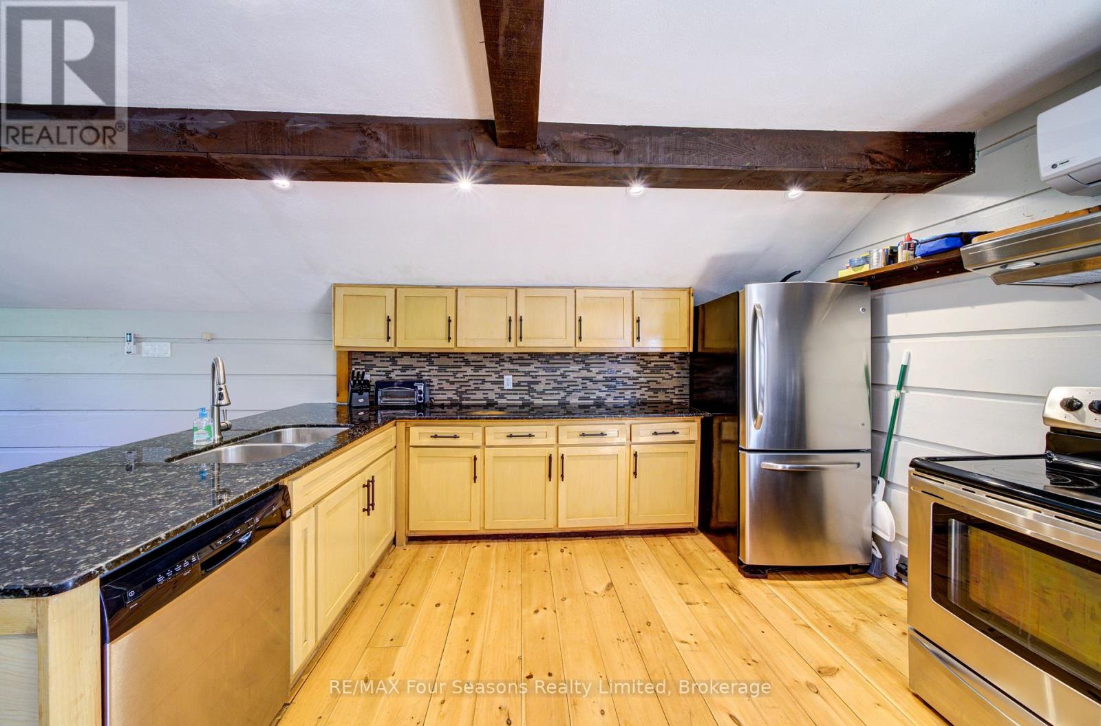 126 Martin Grove N, Blue Mountains, Ontario  L9Y 0N5 - Photo 17 - X13768476