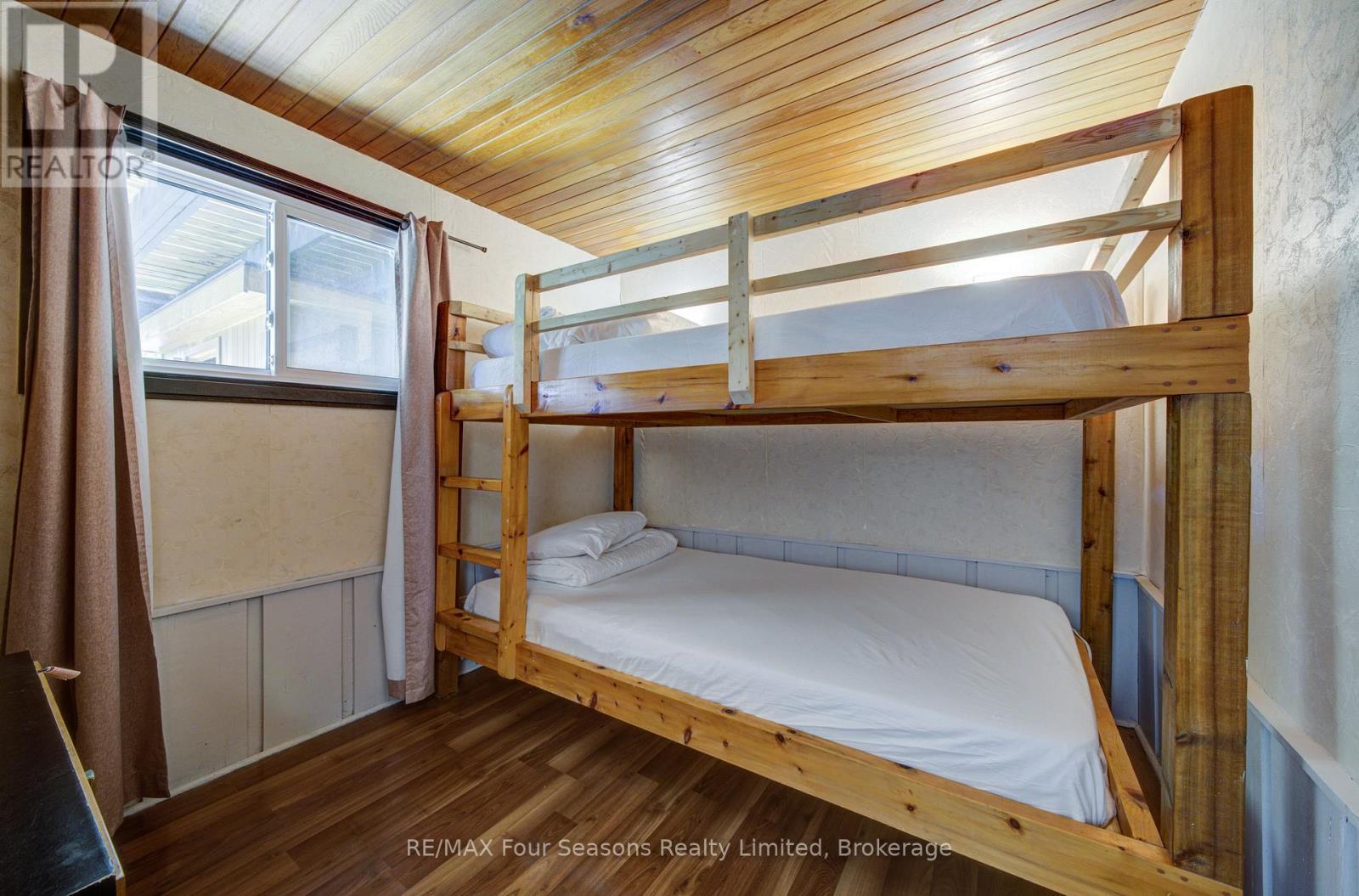 126 Martin Grove N, Blue Mountains, Ontario  L9Y 0N5 - Photo 25 - X13768476