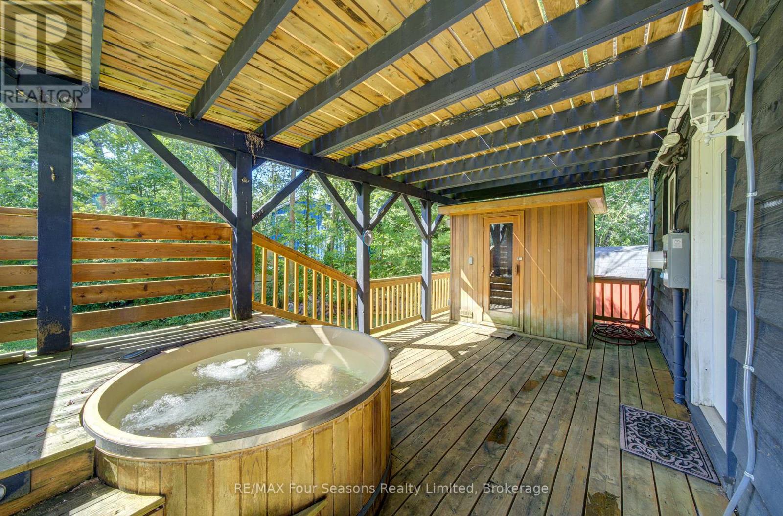126 Martin Grove N, Blue Mountains, Ontario  L9Y 0N5 - Photo 30 - X13768476