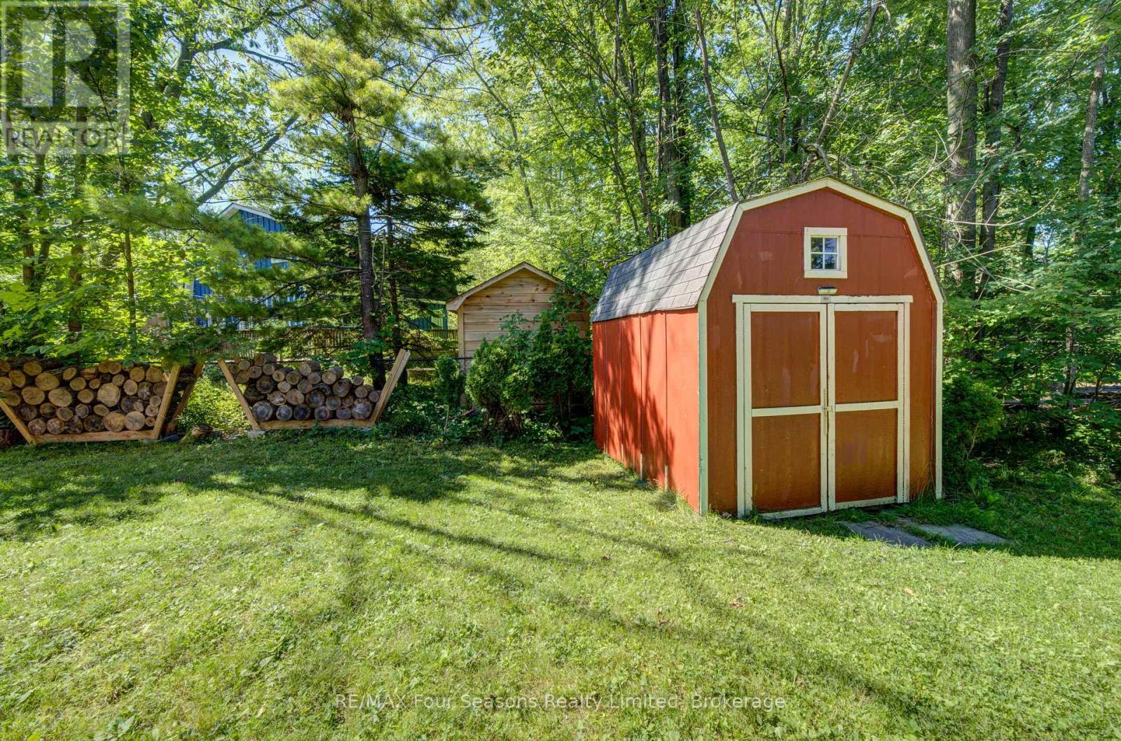 126 Martin Grove N, Blue Mountains, Ontario  L9Y 0N5 - Photo 38 - X13768476