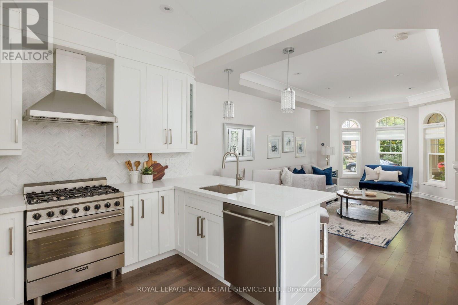 184 Gatwick Drive, Oakville, Ontario  L6H 6N1 - Photo 13 - W13768354