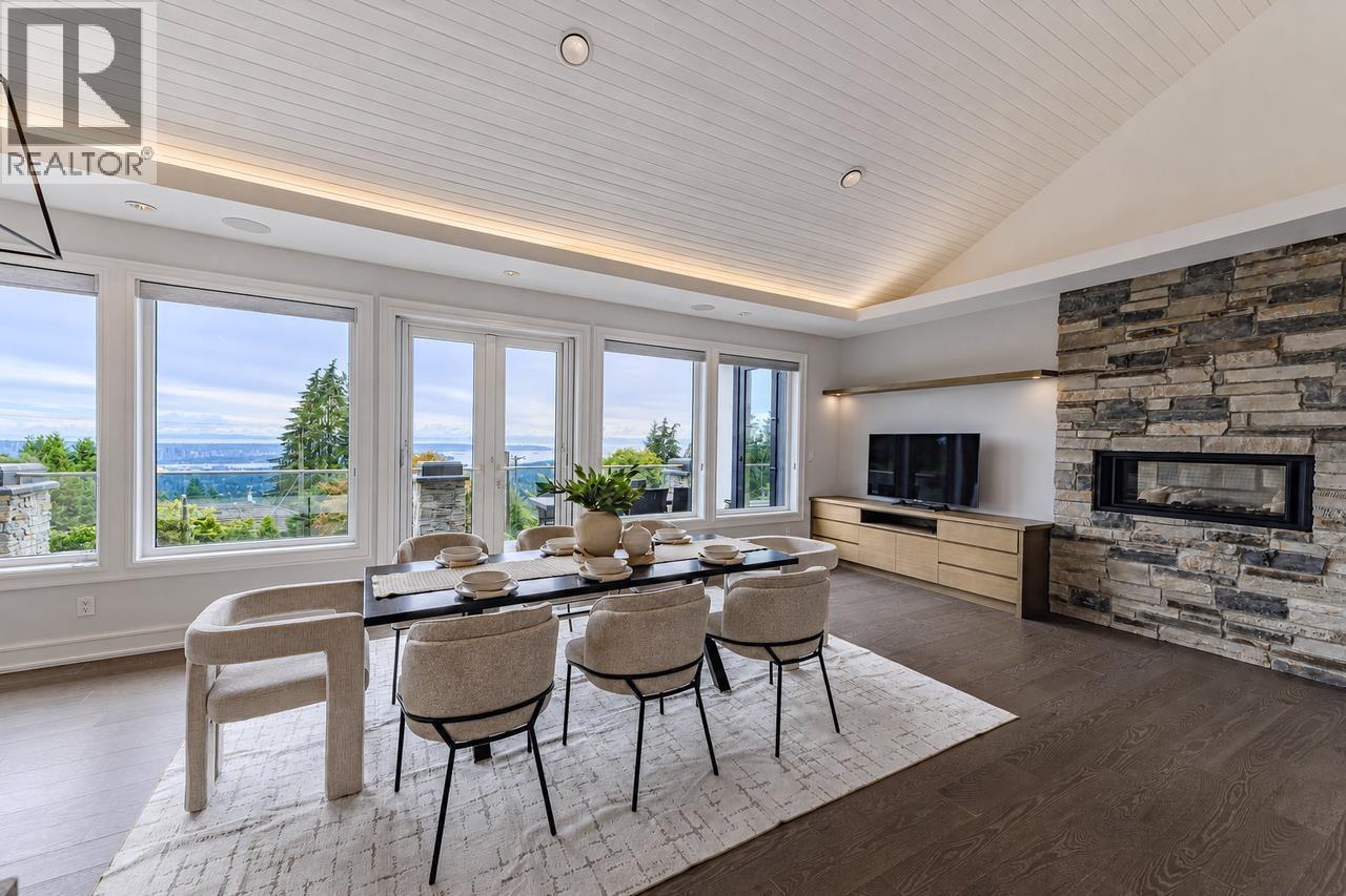 4816 Skyline Drive, North Vancouver, British Columbia  V7R 3J3 - Photo 15 - R3160197