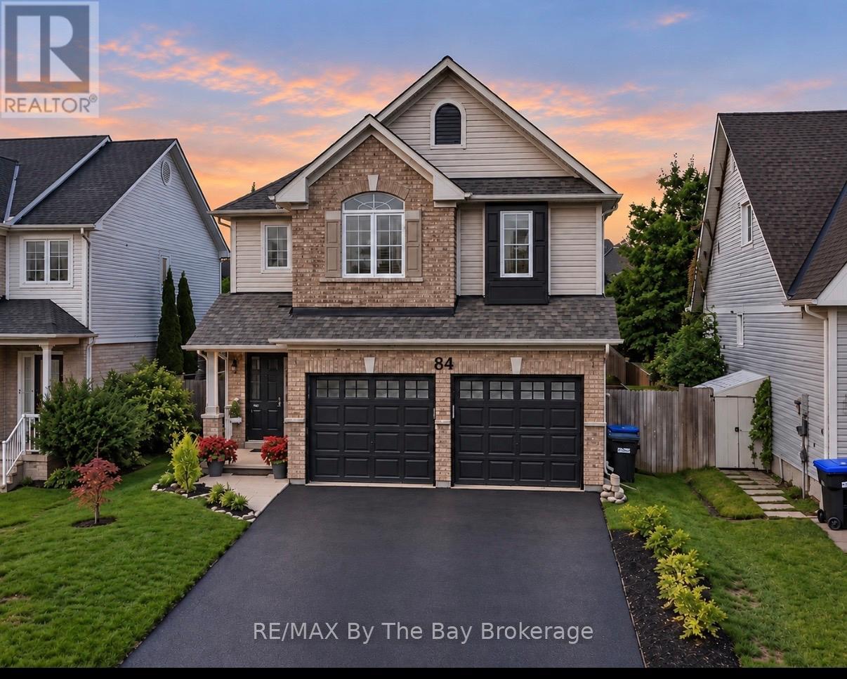 84 WESLEY AVENUE, Wasaga Beach, Ontario