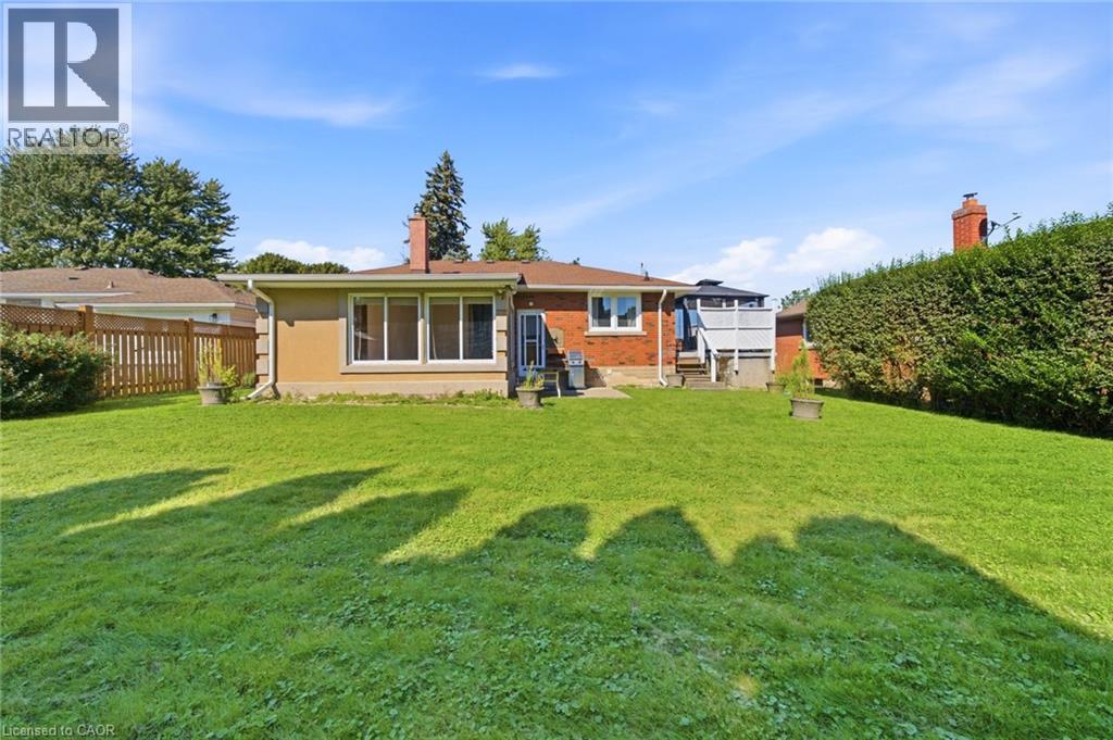 13 Lakeside Drive, Grimsby, Ontario  L3M 2K8 - Photo 35 - 40860715