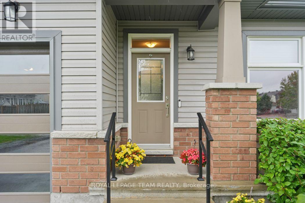 253 Edey Street, Arnprior, Ontario  K7S 0G3 - Photo 2 - X13768366