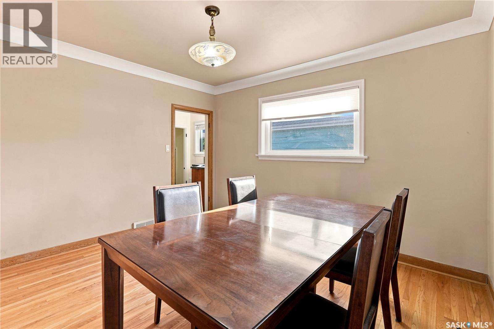 222 Broadway Avenue, Regina, Saskatchewan  S4N 1B3 - Photo 11 - SK047985