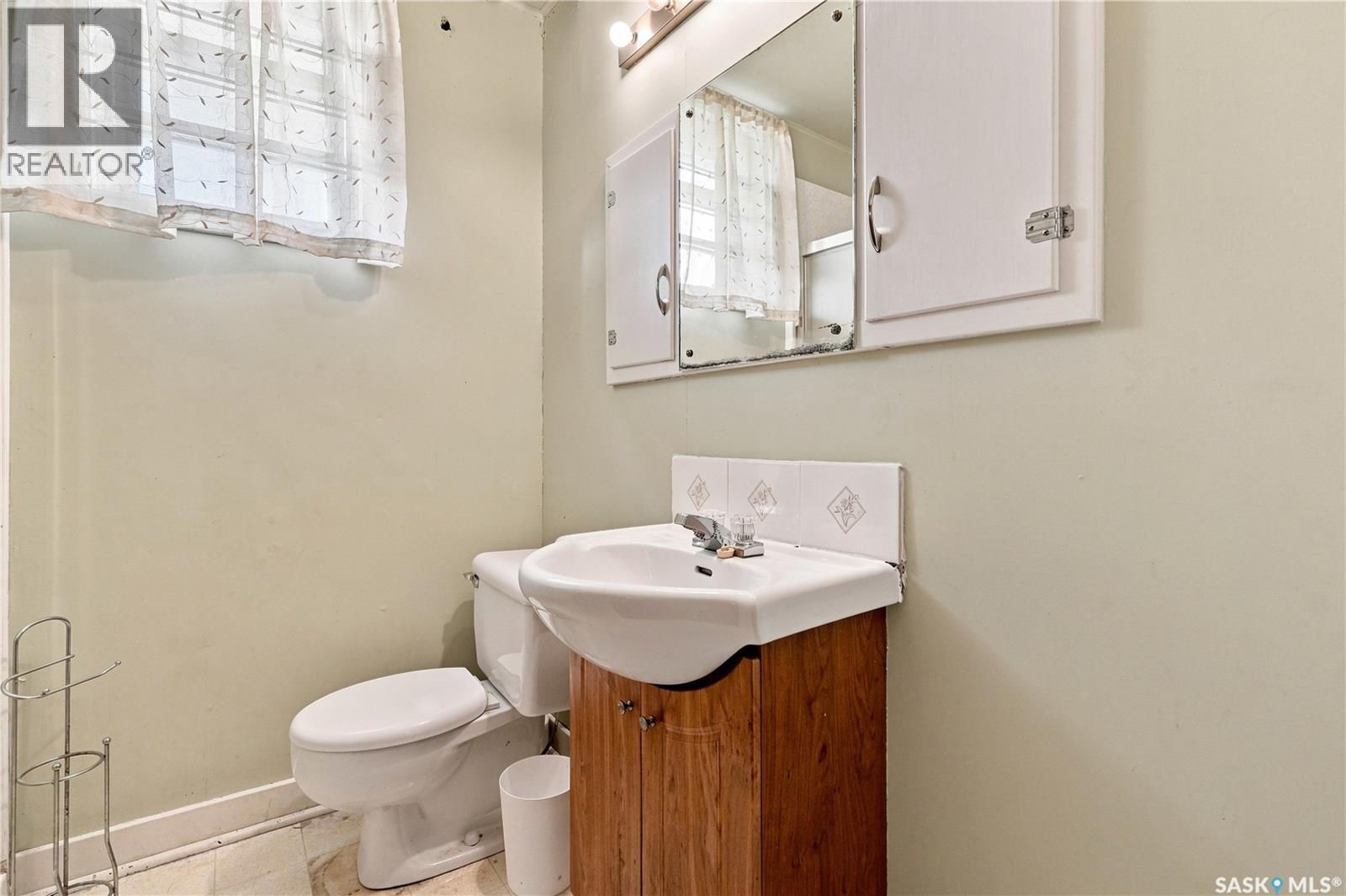 222 Broadway Avenue, Regina, Saskatchewan  S4N 1B3 - Photo 28 - SK047985