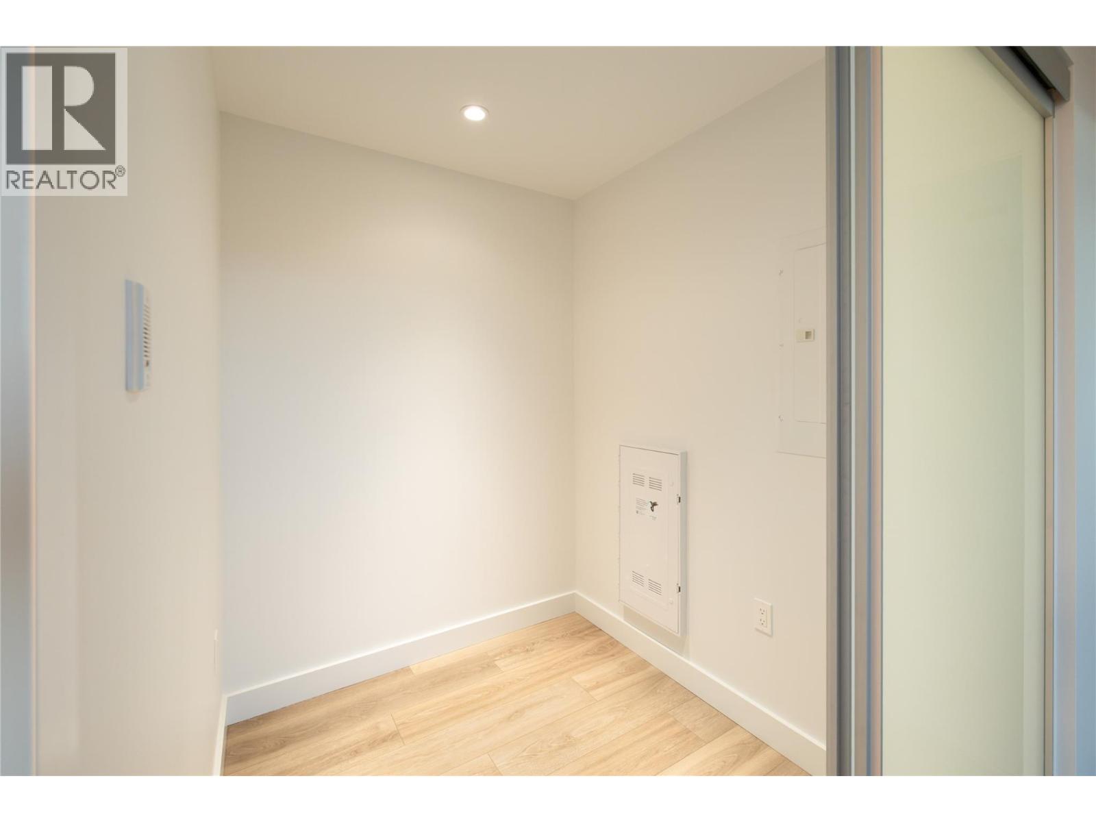 3051 Abbott Street Unit# 401 Kelowna Photo 28