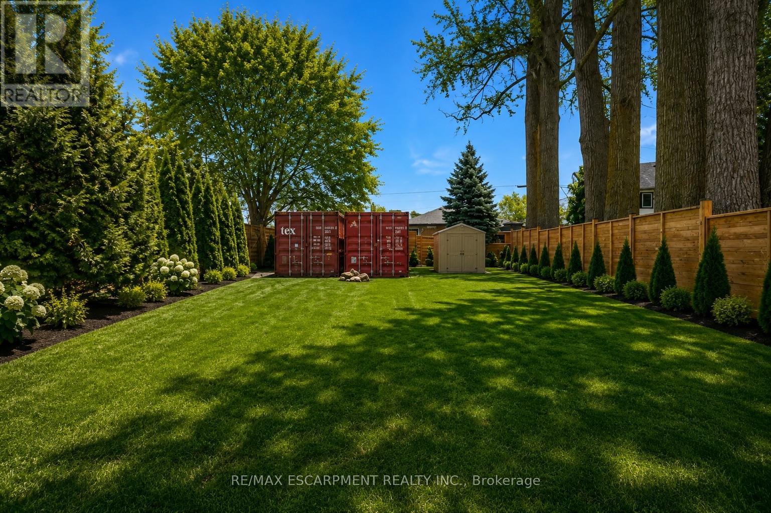 43 Broadview Avenue, Mississauga, Ontario  L5H 2S8 - Photo 11 - W13737888