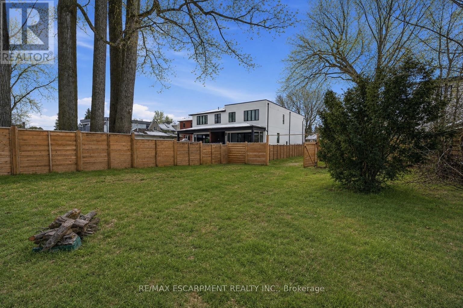 43 Broadview Avenue, Mississauga, Ontario  L5H 2S8 - Photo 12 - W13737888