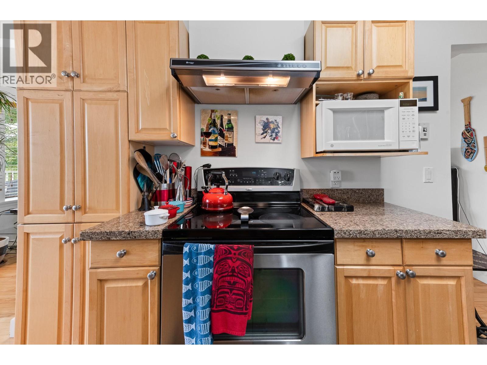2705 9th Avenue, Castlegar, British Columbia V1N 2Y7 - Photo 12 - 10400301