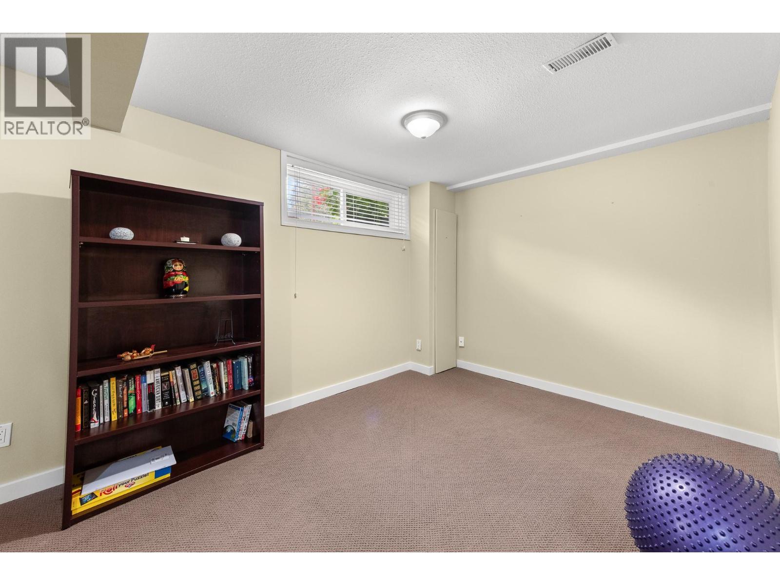 2705 9th Avenue, Castlegar, British Columbia V1N 2Y7 - Photo 36 - 10400301
