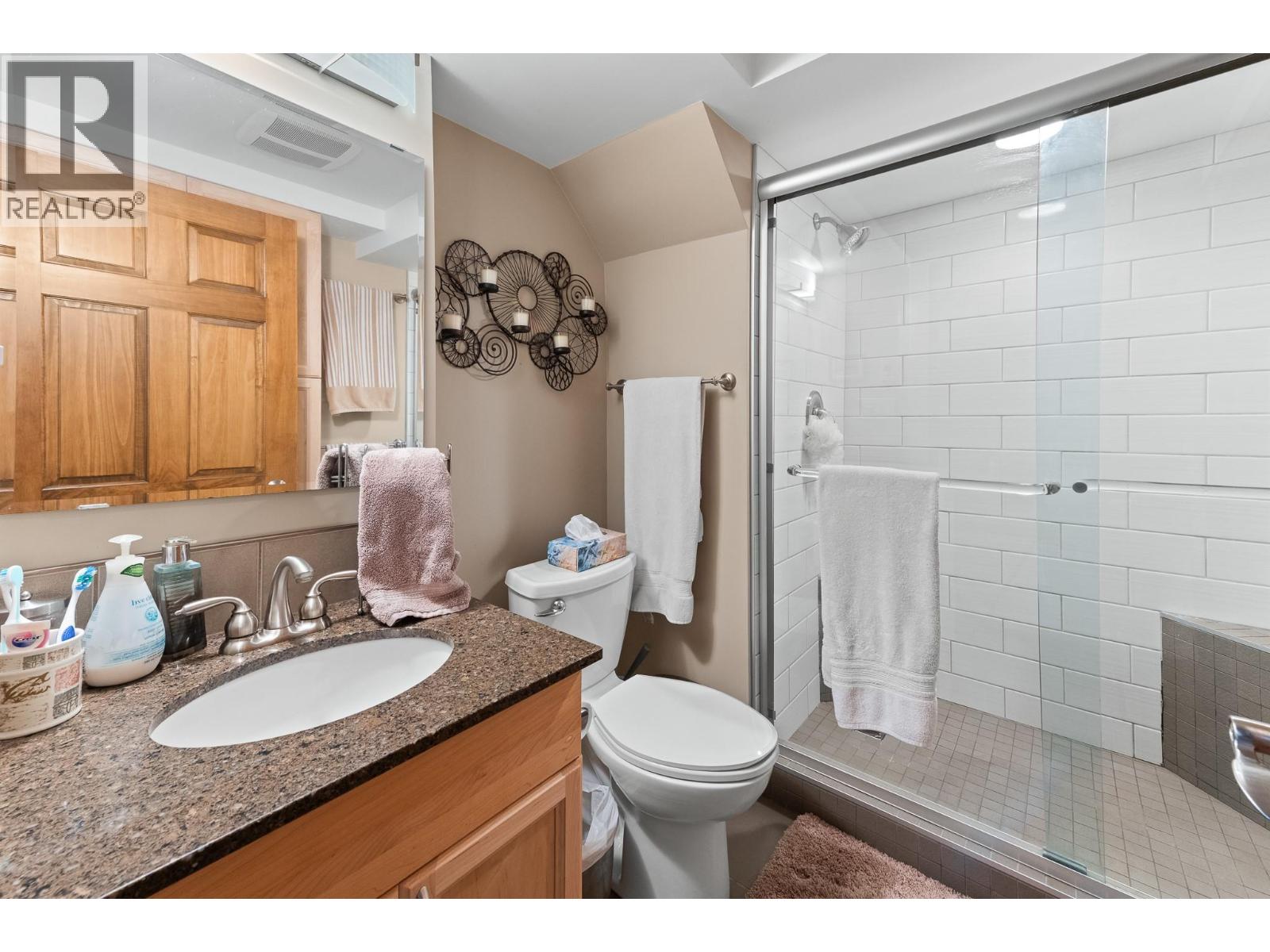 2705 9th Avenue, Castlegar, British Columbia V1N 2Y7 - Photo 41 - 10400301
