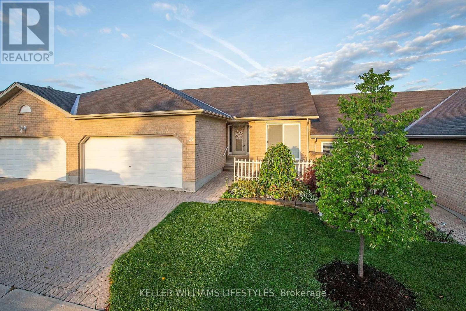 $469,90021 - 861 Shelborne Street, London South, Ontario
