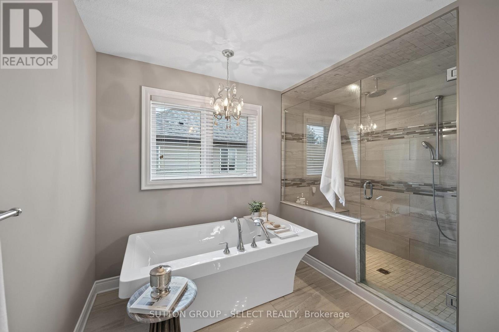 881 Foxcreek Road, London North, Ontario  N6G 0H1 - Photo 25 - X13768648