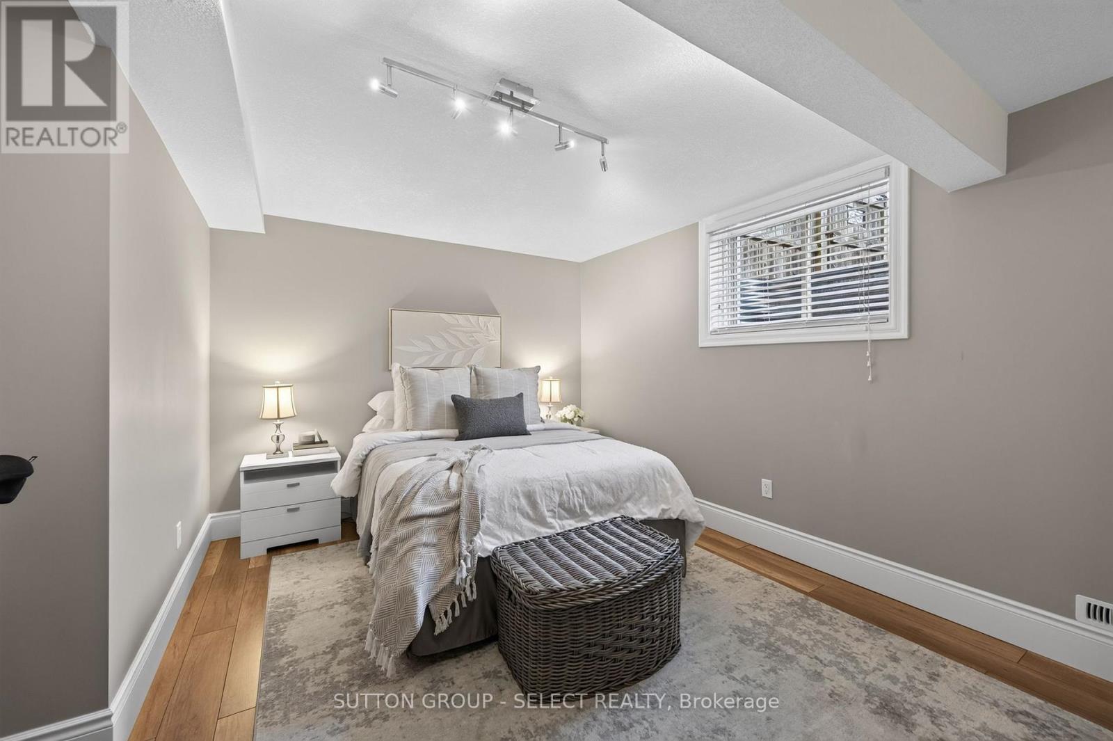 881 Foxcreek Road, London North, Ontario  N6G 0H1 - Photo 38 - X13768648