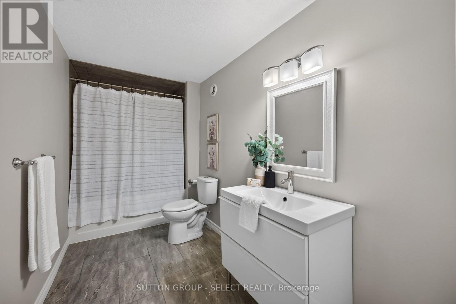 881 Foxcreek Road, London North, Ontario  N6G 0H1 - Photo 39 - X13768648