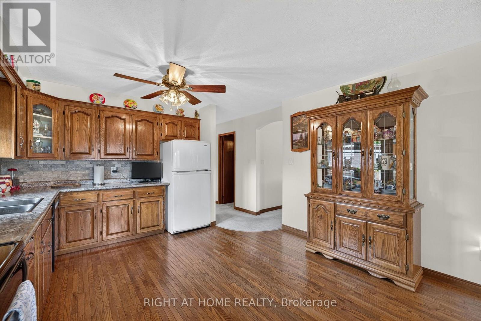 13 St Ladislaus Street, Norfolk, Ontario  N0J 1E0 - Photo 12 - X13768720