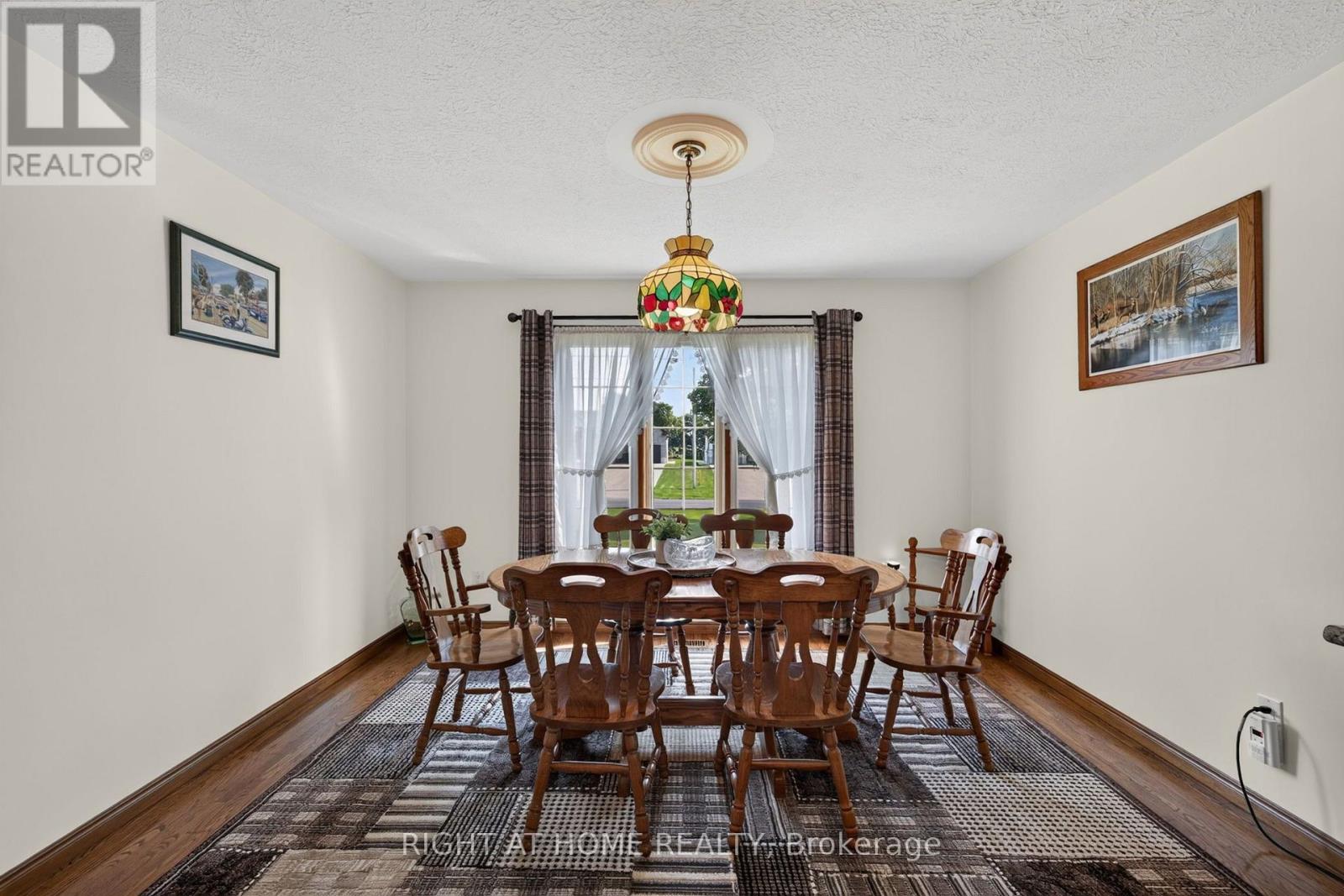 13 St Ladislaus Street, Norfolk, Ontario  N0J 1E0 - Photo 14 - X13768720