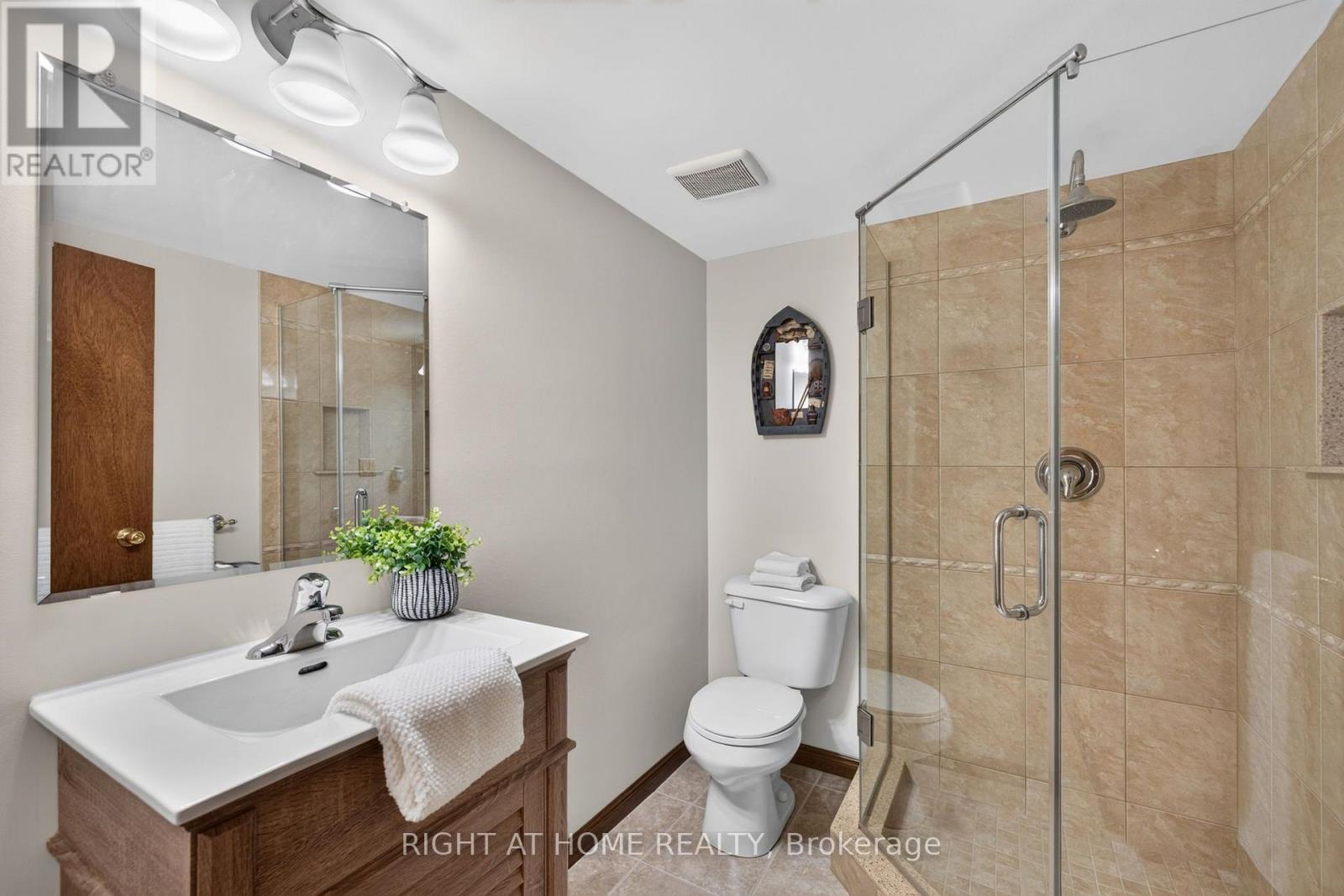13 St Ladislaus Street, Norfolk, Ontario  N0J 1E0 - Photo 26 - X13768720