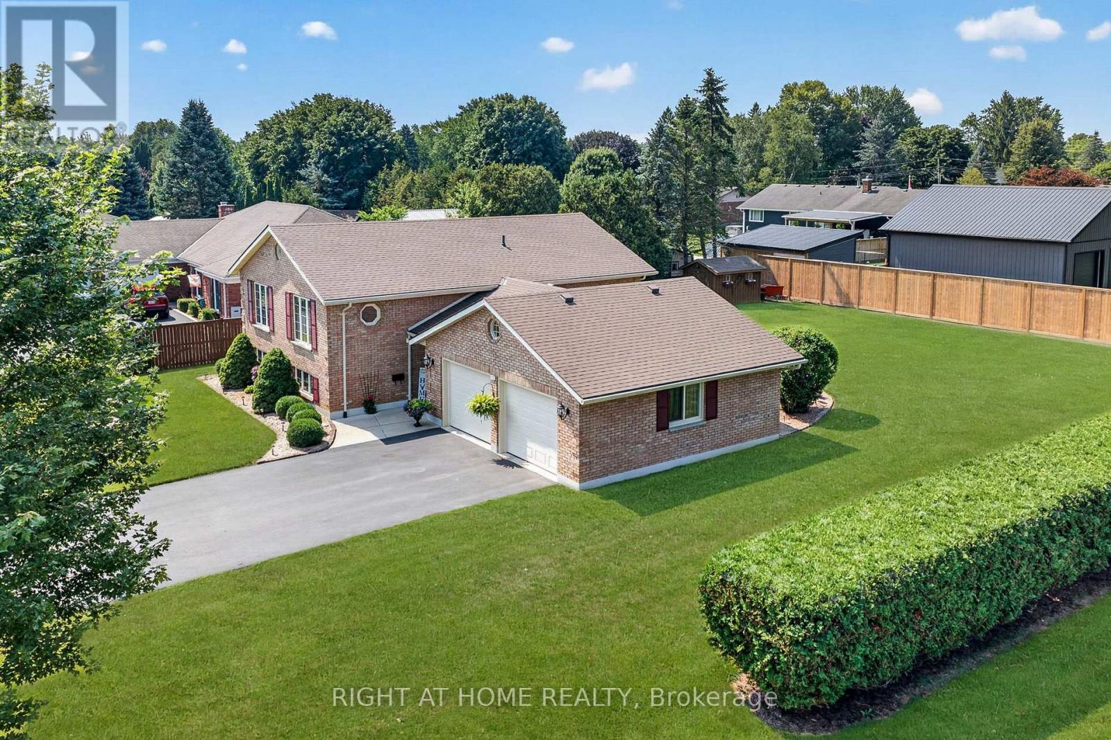 13 St Ladislaus Street, Norfolk, Ontario  N0J 1E0 - Photo 40 - X13768720