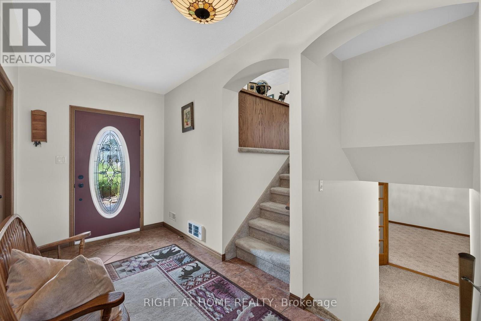 13 St Ladislaus Street, Norfolk, Ontario  N0J 1E0 - Photo 5 - X13768720