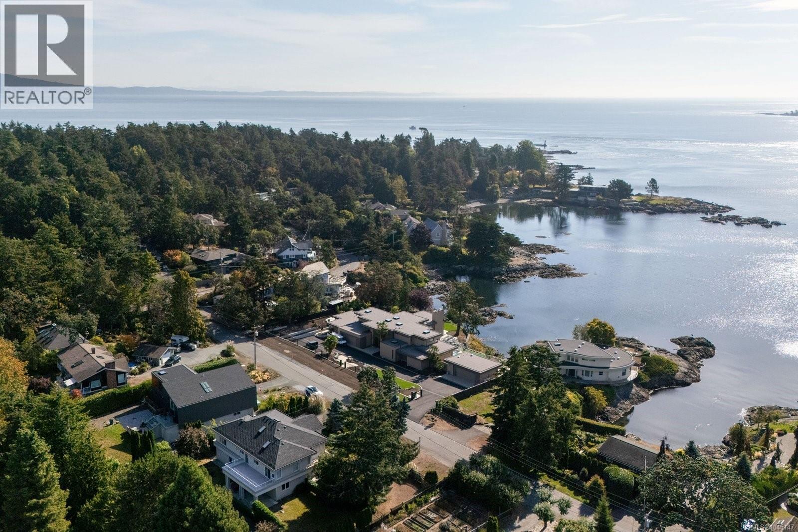 2980 Sea View Rd, Saanich, British Columbia  V8N 1L1 - Photo 43 - 1045147
