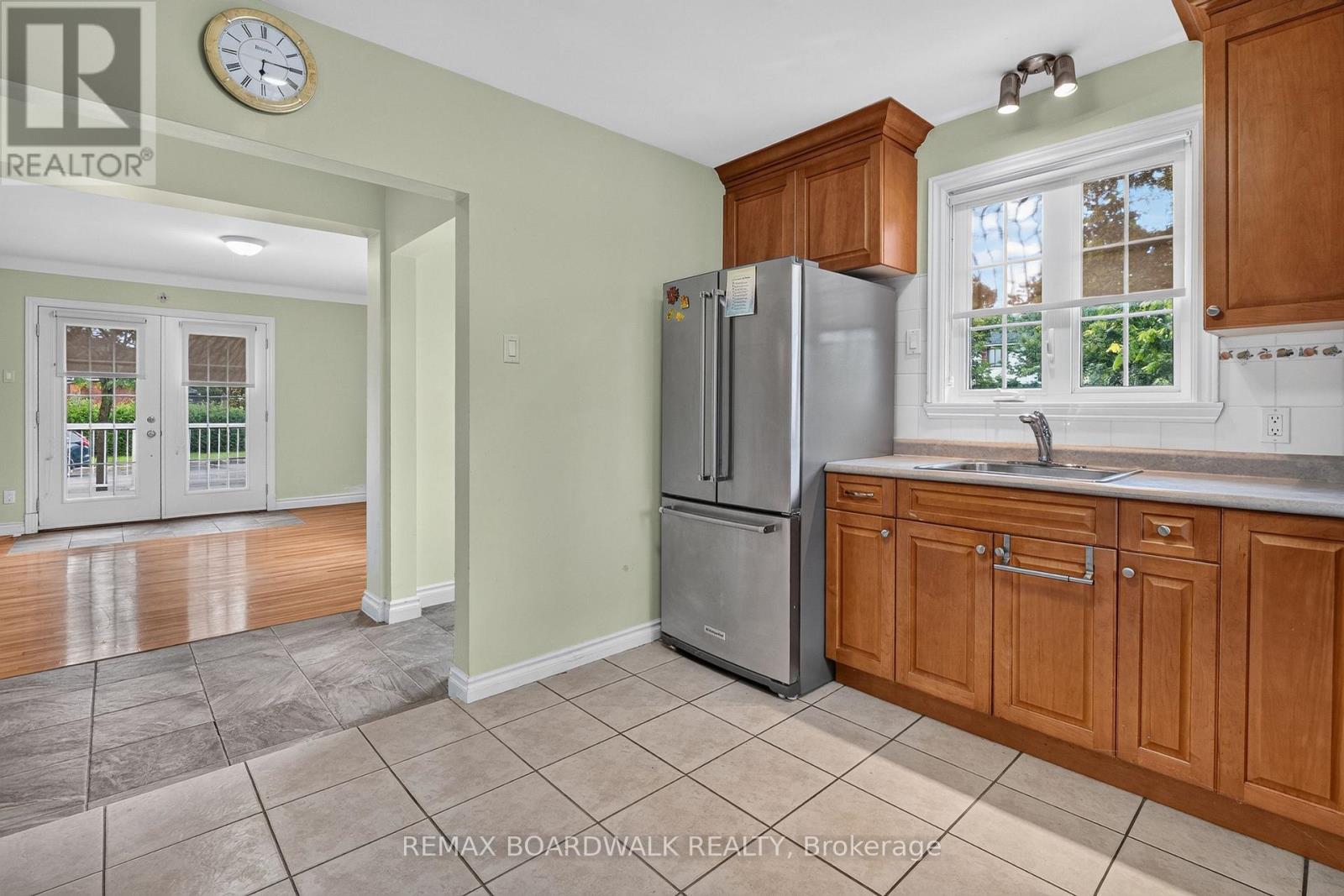 583 Donald Street, Ottawa, Ontario  K1K 1L5 - Photo 13 - X13768640