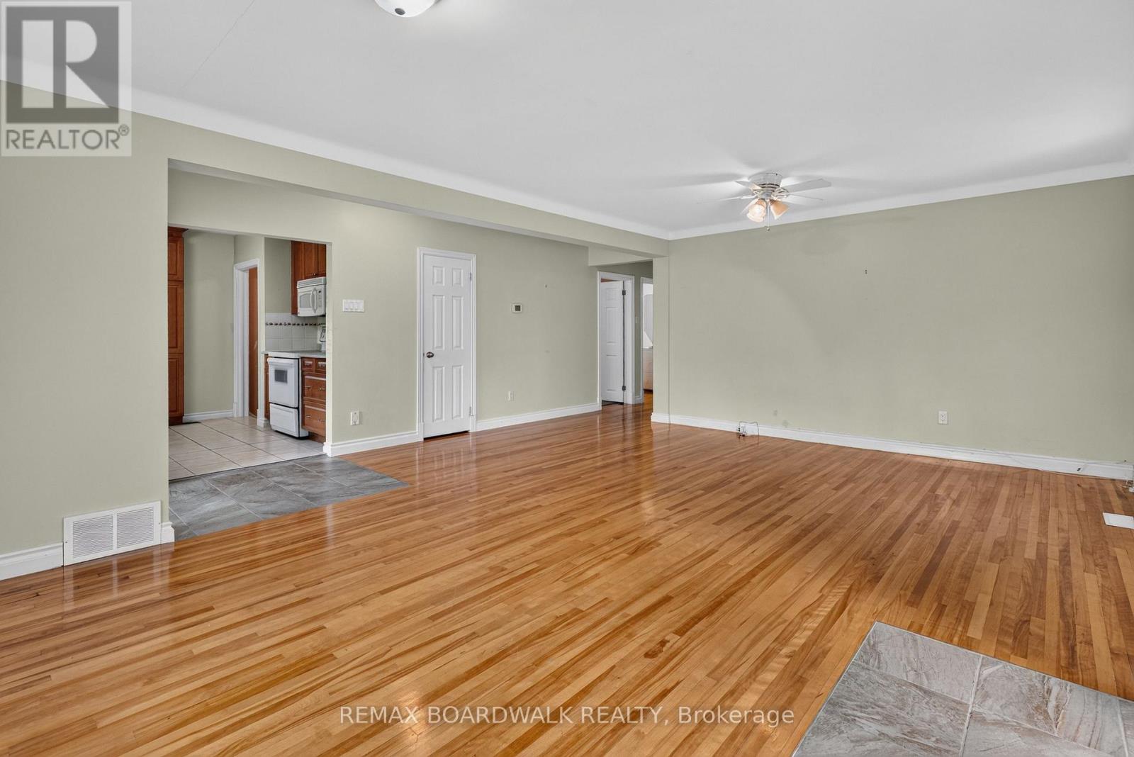 583 Donald Street, Ottawa, Ontario  K1K 1L5 - Photo 17 - X13768640