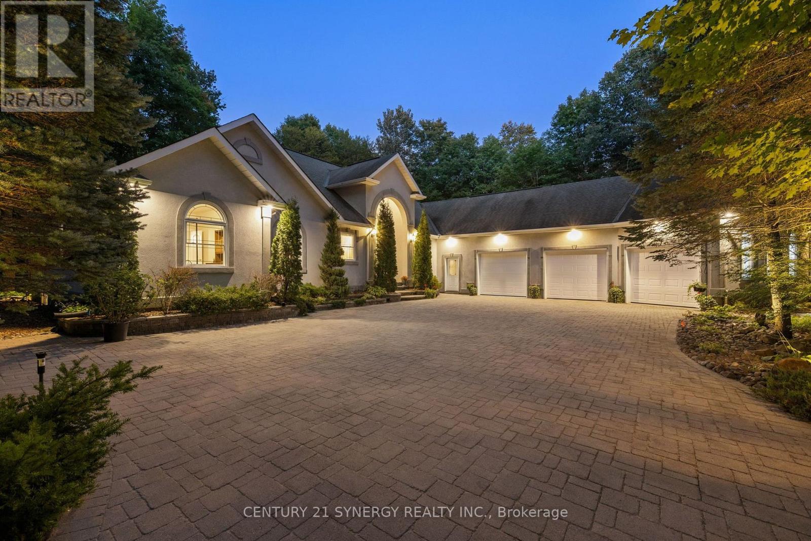 5732 Queenscourt Crescent, Ottawa, Ontario  K4M 1K3 - Photo 4 - X13768742