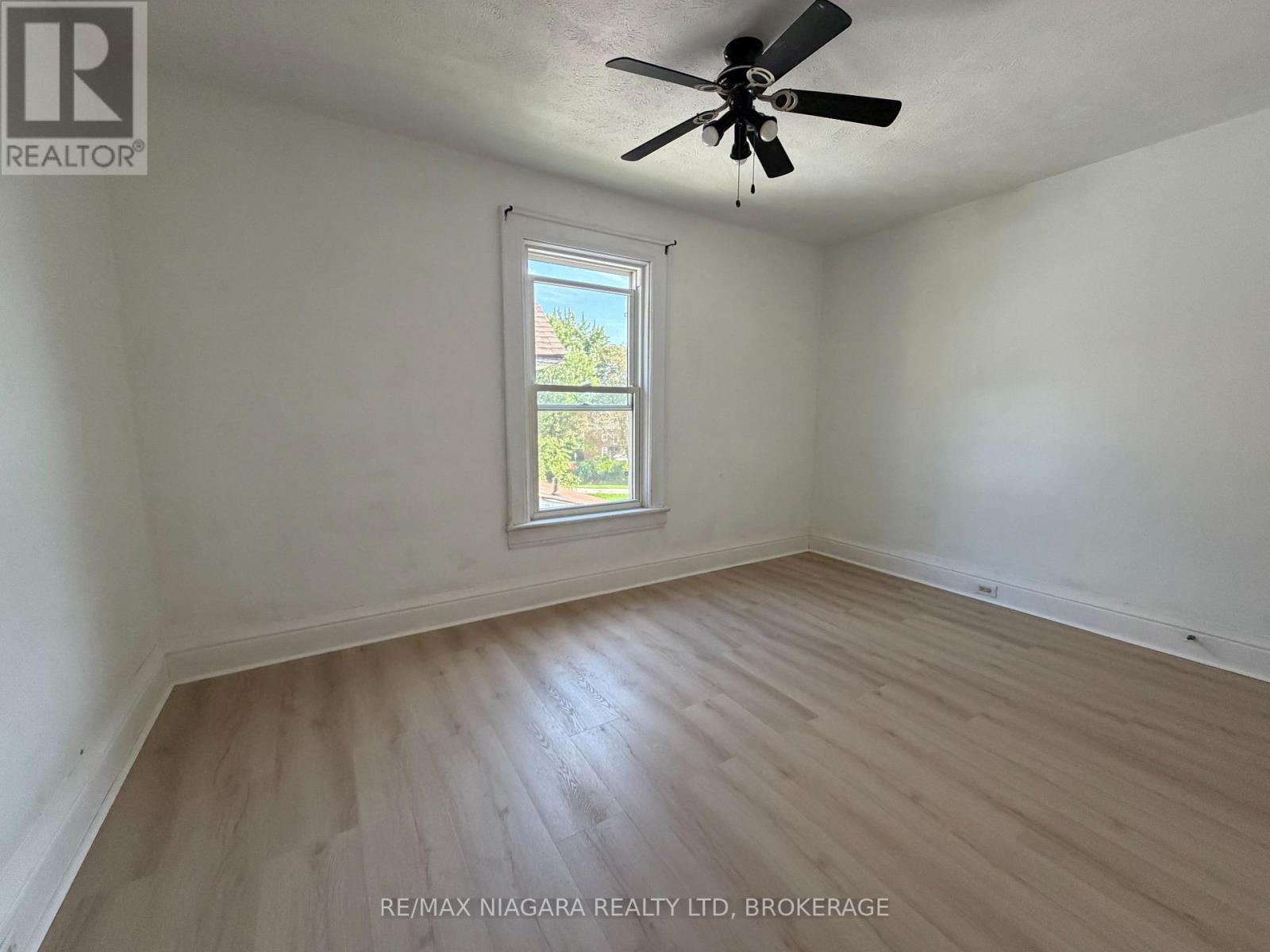 4712 Cookman Crescent, Niagara Falls, Ontario  L2E 1C2 - Photo 11 - X13768654