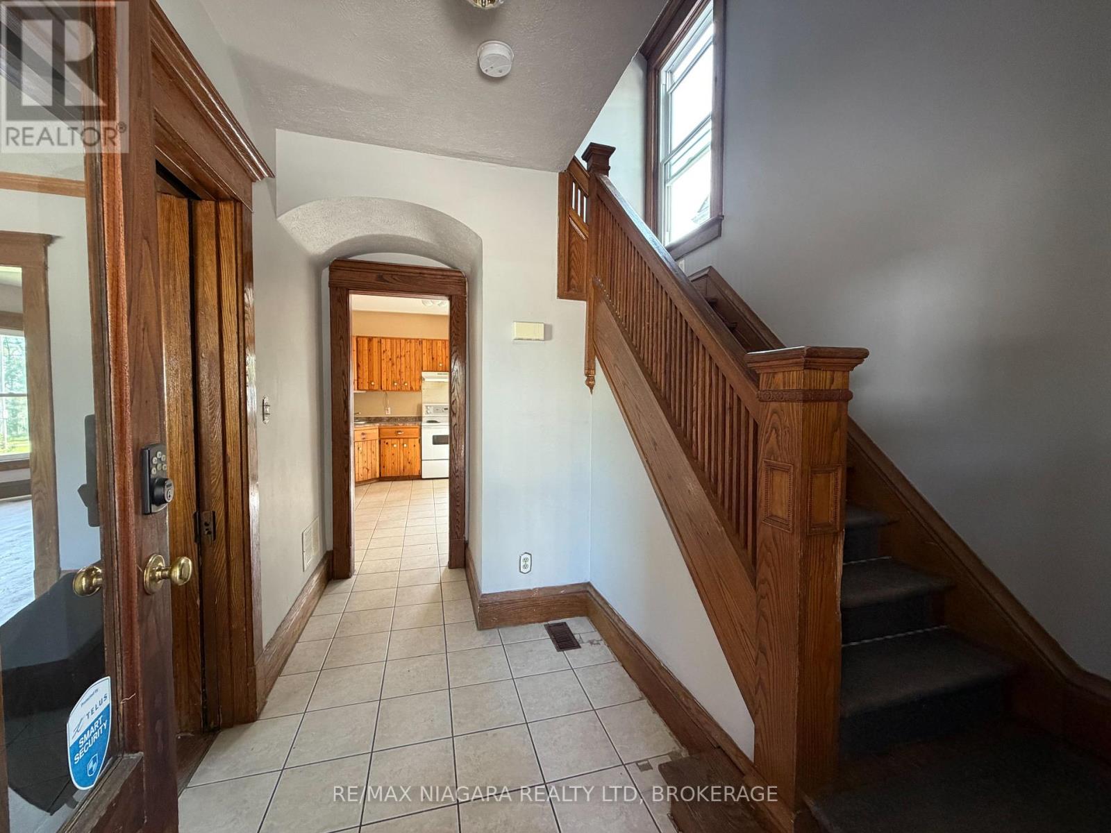 4712 Cookman Crescent, Niagara Falls, Ontario  L2E 1C2 - Photo 2 - X13768654